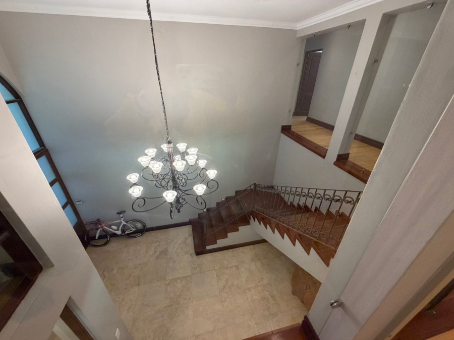 5 Bedroom Property for Sale in Cashan North West